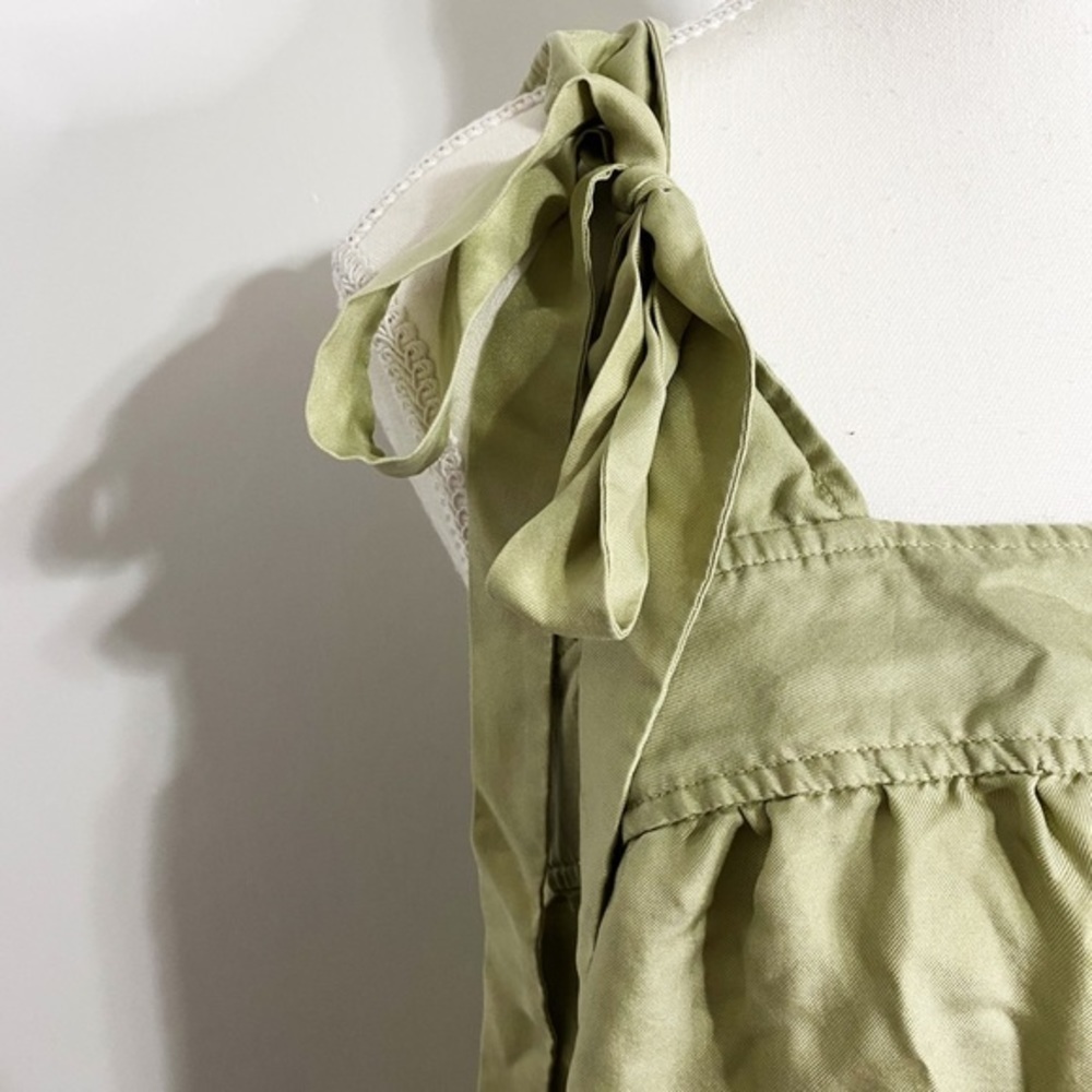 Banana Republic light green silk tunic tank top - Picture 3 of 11